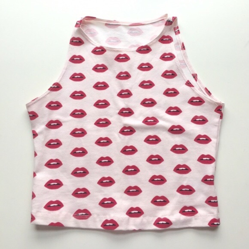 American apparel pink lips crop top